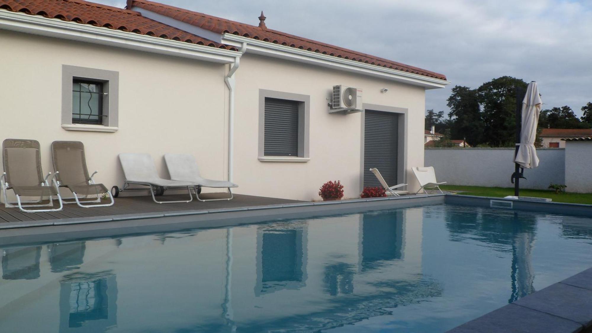 Le Clos Du Pontet Orlienas Luaran gambar